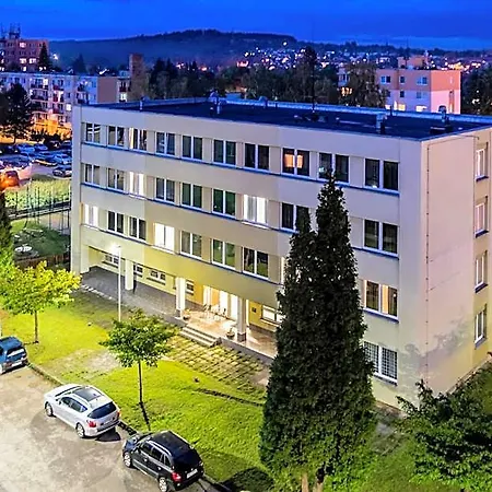 Favorit * Týn nad Vltavou
